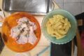 Cosce di pollo al forno con patate
